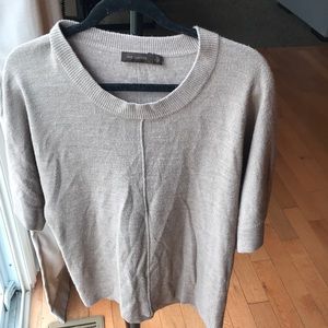 THE LIMITED Beige Sweater Large